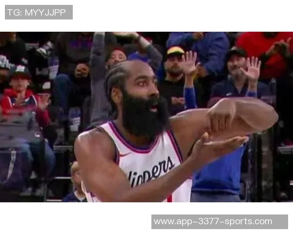 哈登尽力引领球队却遭遇失利12投仅5中三分球命中率低迷表现令人失望